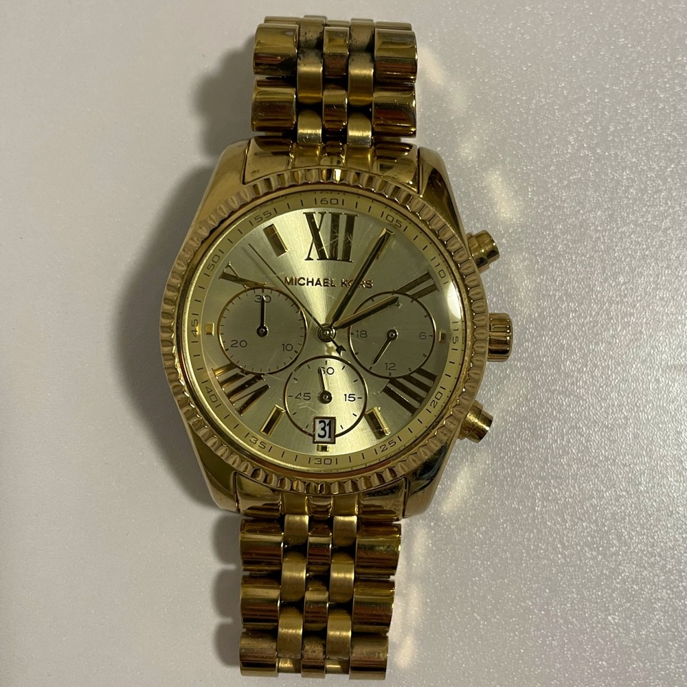 Michael Kors Runway Chronograph gold watch